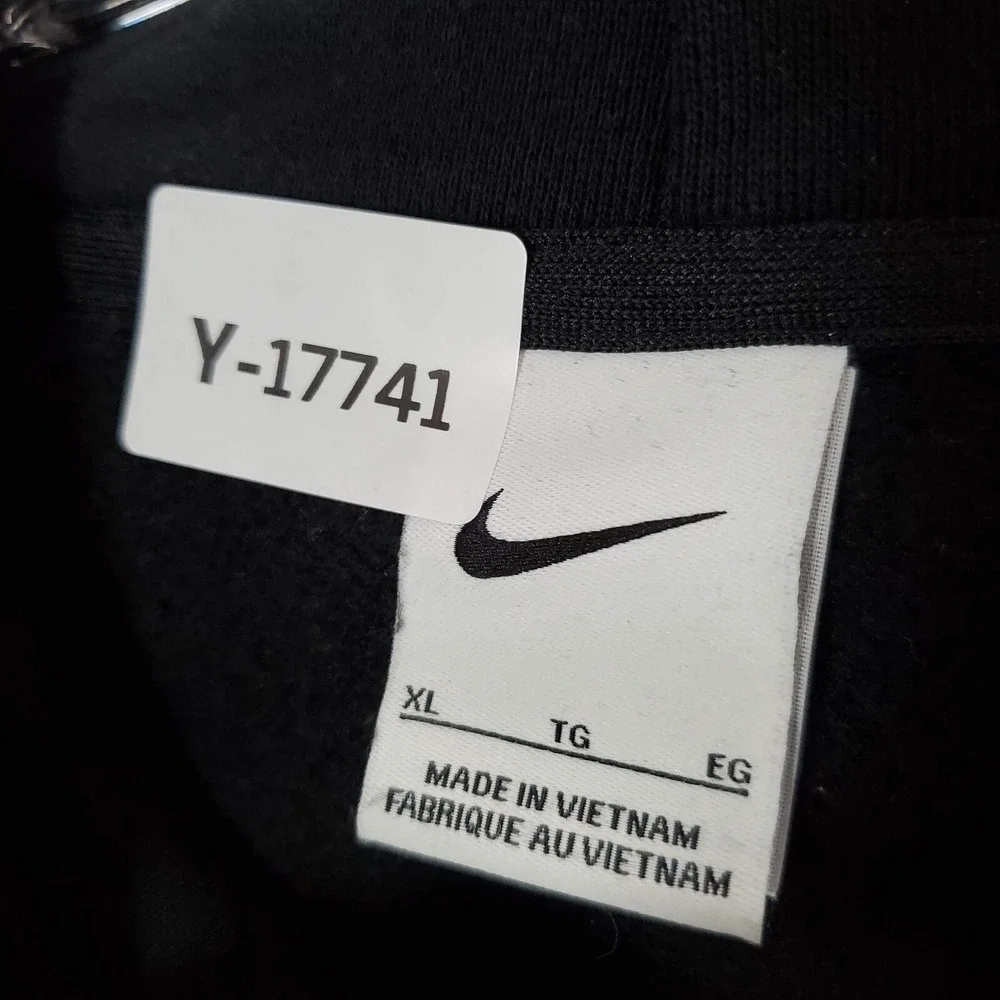 Nike Men Sweatshirt‎ XL Black Lebron James Strive for Greatness Hoodie Pullover